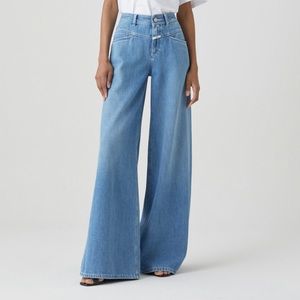 Closed, A BETTER BLUE Flared-X denim, Color: Light Blue, Size: 26, New with tags